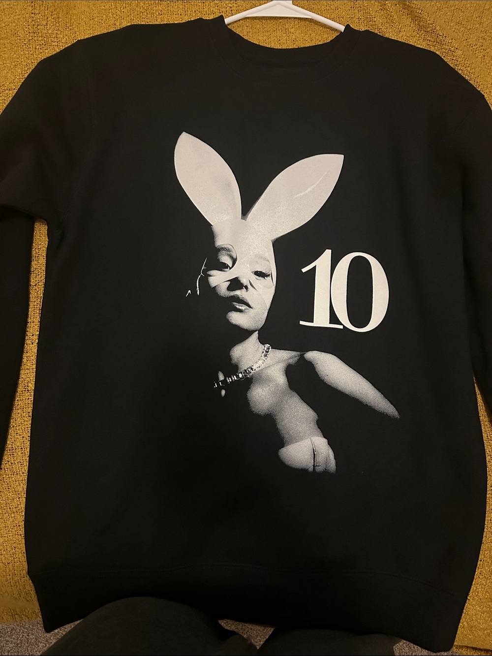 Ariana Grande Black crew neckSweatshirt with White Bunny Portrait and '10' Print